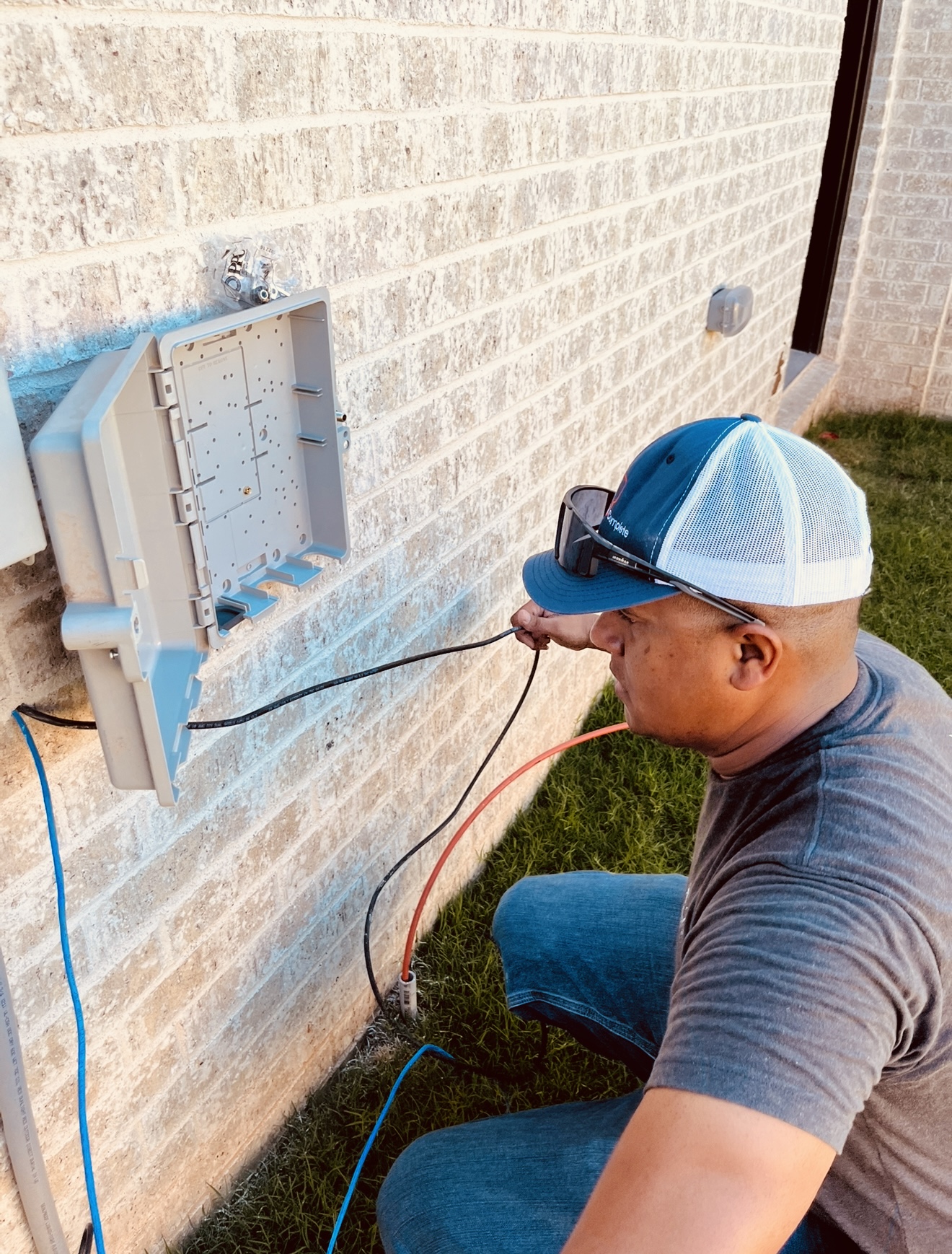 Technician explaining service to customer